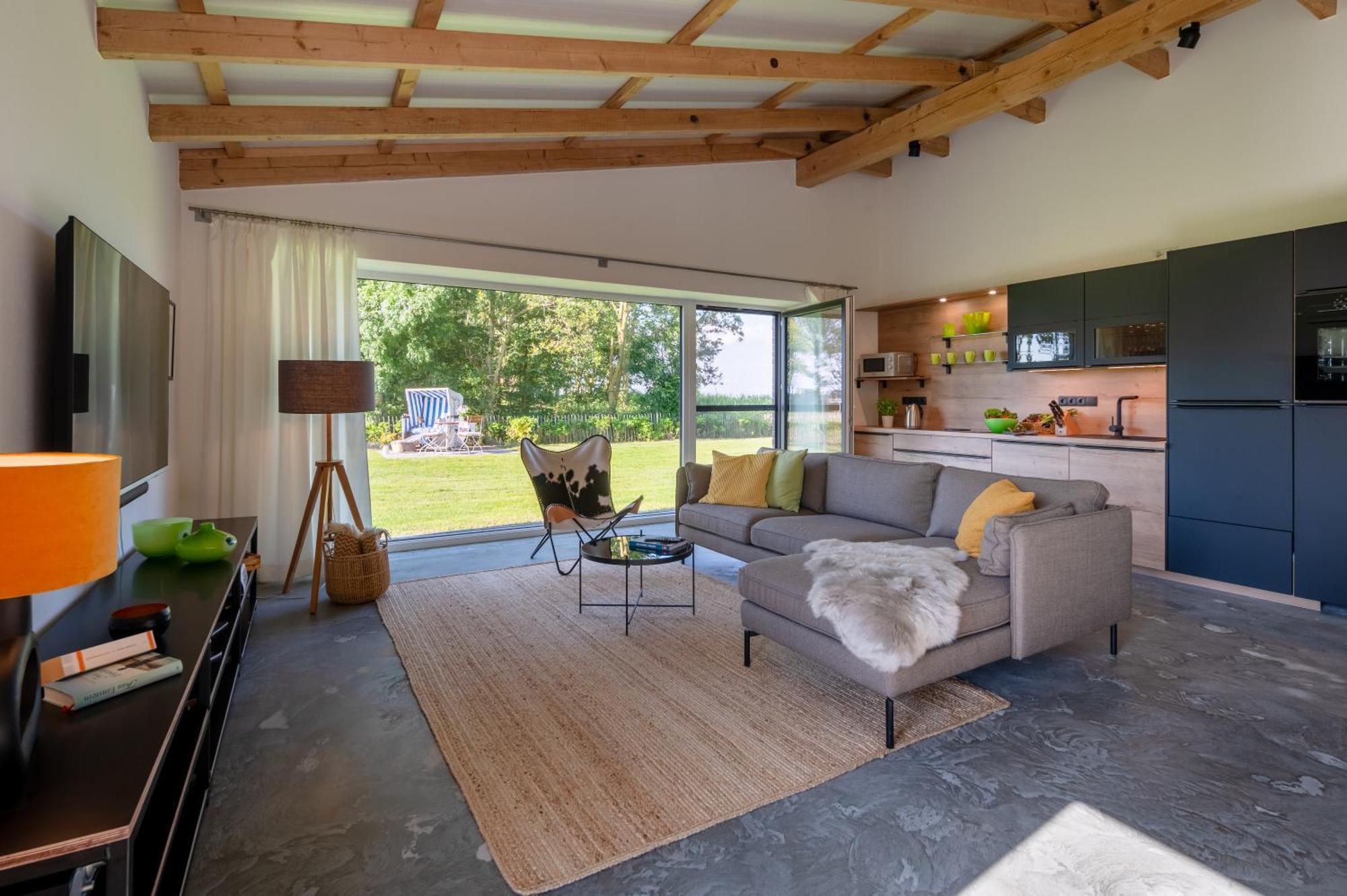 Apartment Schnurrum Emmelsbull-Horsbull