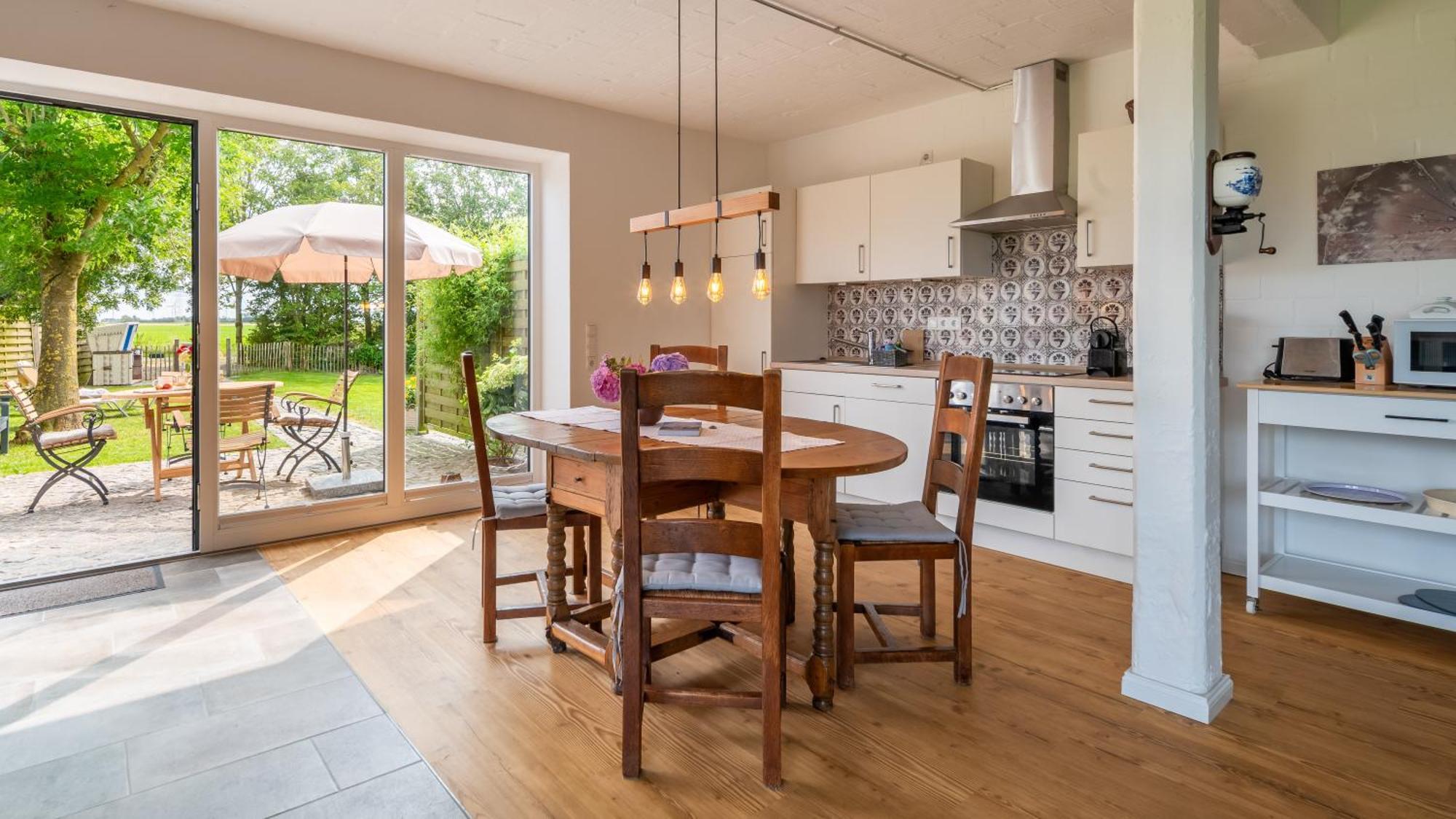 Apartment Schnurrum Emmelsbull-Horsbull